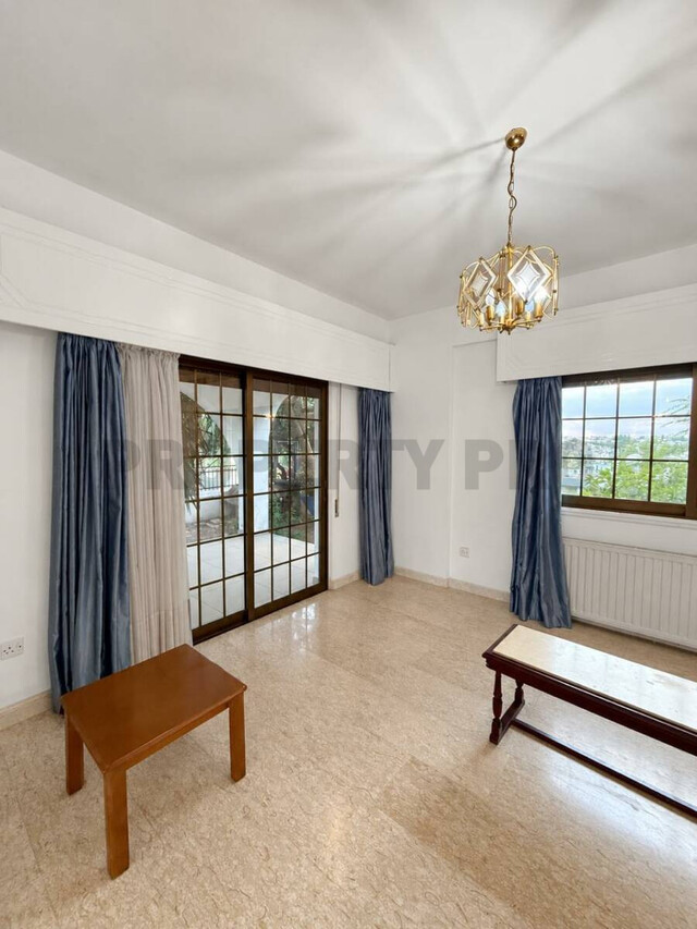 For Rent, Spacious Three-Bedroom Ground Floor House, in Makedonitissa / Egkomi – photo 3