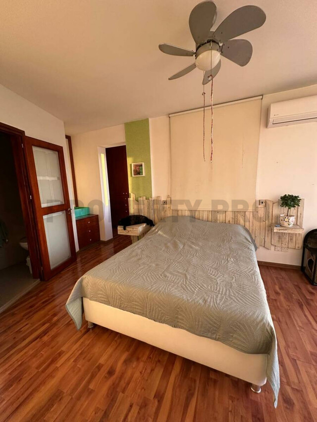 For Sale, Three-Bedroom Apartment in Central Nicosia – photo 9