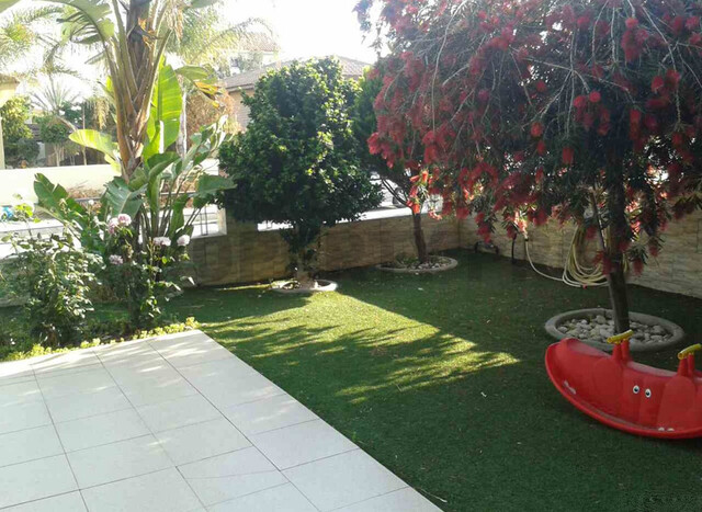 For Sale, Four-Bedroom Detached House in Mammari – photo 1