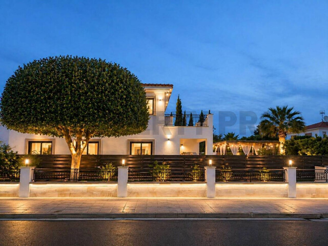 For Sale, Impressive Five-Bedroom Detached House in a Prime Location in Latsia – photo 33