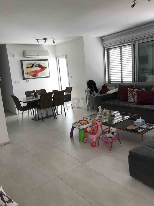 apartment-13-1.jpg