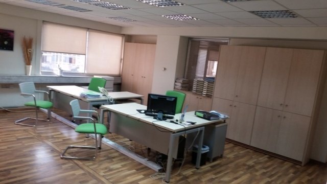 office-31-1.jpg