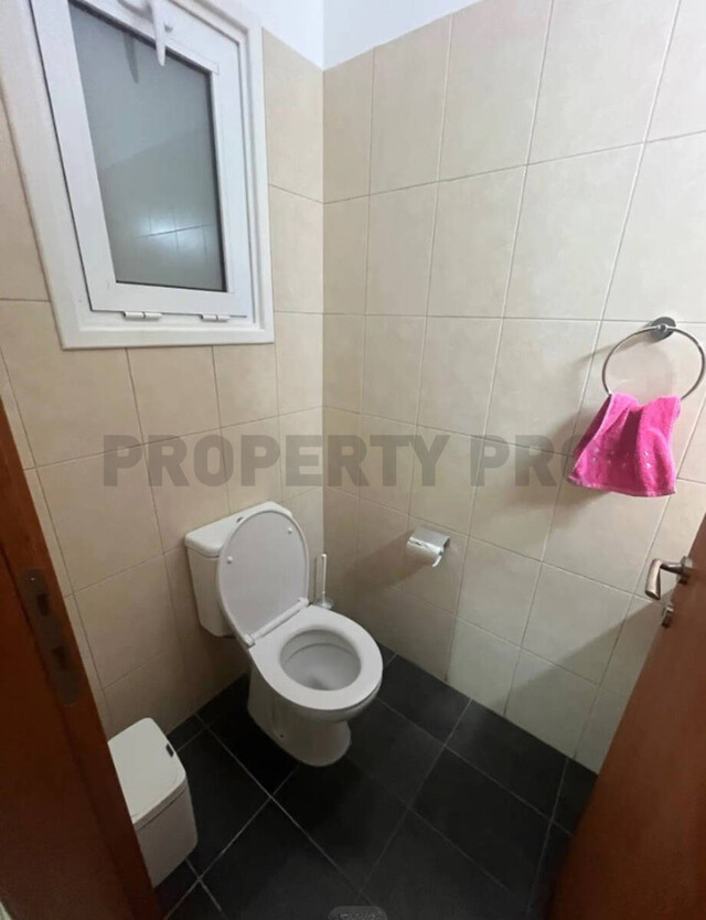 For Sale, Spacious Three-Bedroom Apartment in Agios Dometios – photo 5