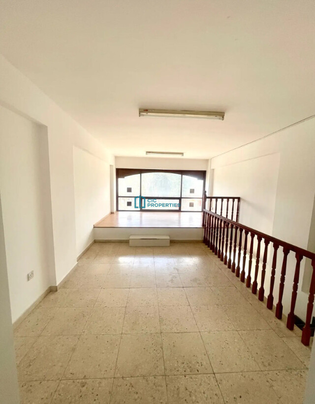 Immediate Passive Income Mixed Use Space  - in Central Chrisopolitisa Area - On Main Road – photo 6