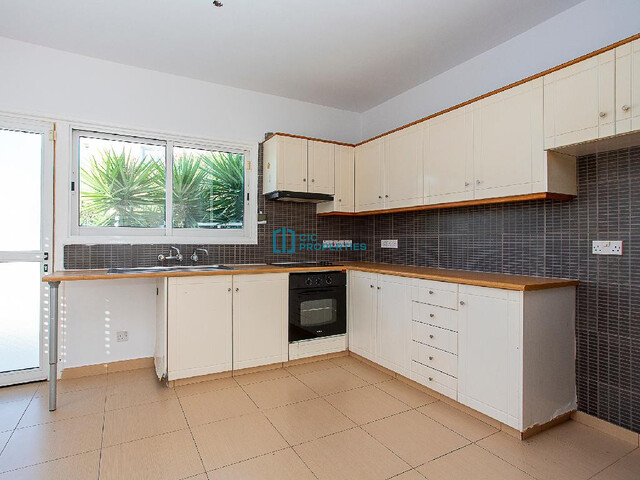 Charming 2 Bedroom Maisonette in Oroklini - Near Amenities – photo 3