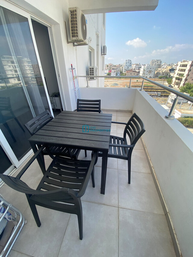 apartment-6a8bf458e1260.jpg