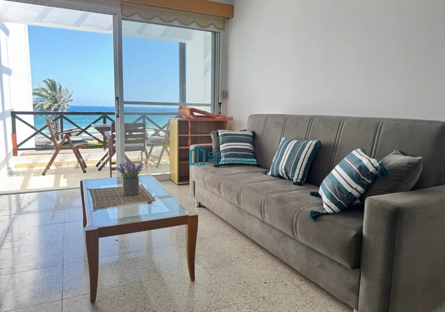 Sea View Apartment with Two Bedrooms in Meneou Near Airport Area – photo 2