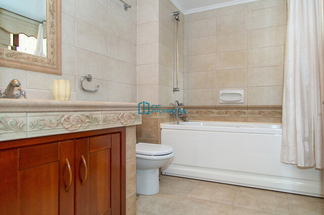 Fully Furnished 4 Bedroom Villa in Quiet Aradippou Area with Private Pool & Big Garden Area - For Rent – photo 16