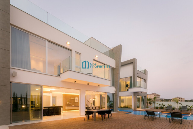 Luxury 3 Bedroom & 5 Bathrooms  Villa in Ayia Thekla of Famagusta Area  with Private Pool Sitting on a Big Plot – photo 30