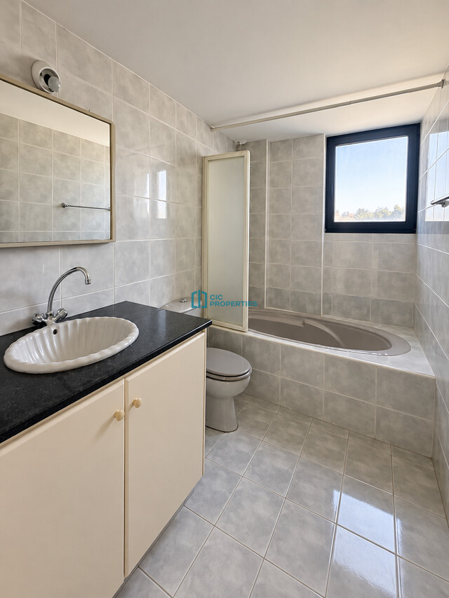 Spacious 85 m2 Office in Central Drosia Area - On Main Road – photo 11