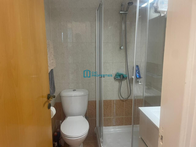 Fully Furnished One Bedroom Apartment in Vibrant Port Area – photo 4
