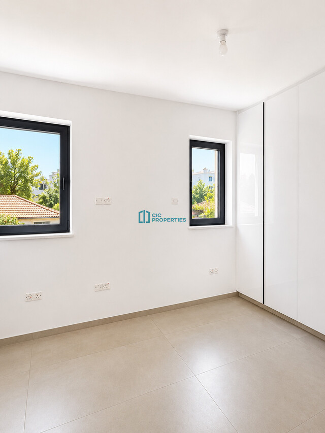 Modern 2 Bedroom Apartment in Central Agios Nikolaos – photo 8