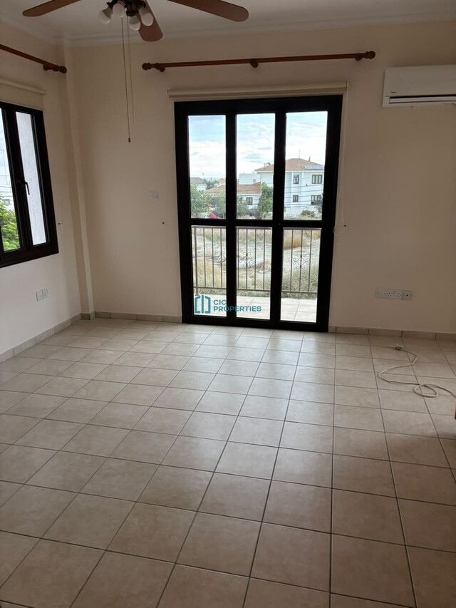 For Rent  3 Bedroom Semi Detached Unfurnished House in Aradippou Area - Just 6 Minutes from Lidl Supermarket – photo 12