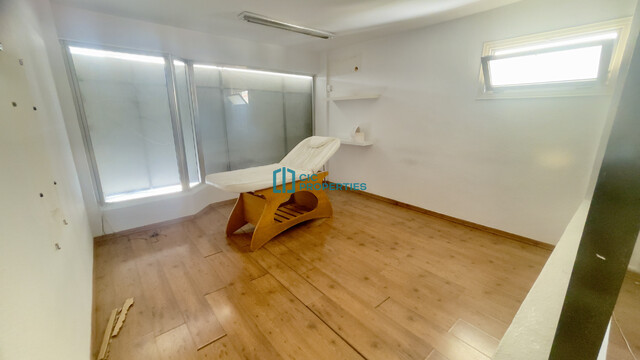 For Rent -  Ground-Floor Office/ Shop in Faneromeni Area Near Main Road – photo 4