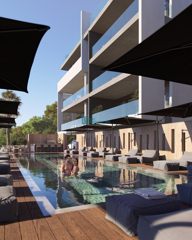penthouse-6a5f09733154b.jpg