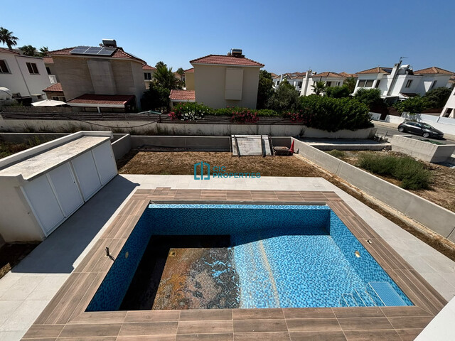 complexLiving-6a4f5cd9c2905.jpg