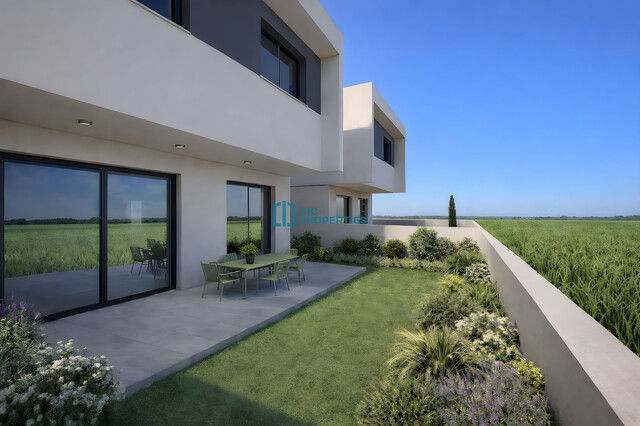 detachedHouse-6a1ff5a42ff47.jpg