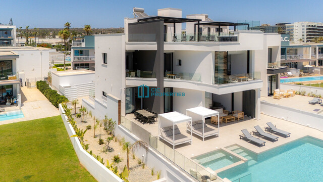 Luxury 4 Bedroom & 6 Bathrooms Seafront Villa in Ayia Napa with Private Pool and Beautifull SeaVIews – photo 42