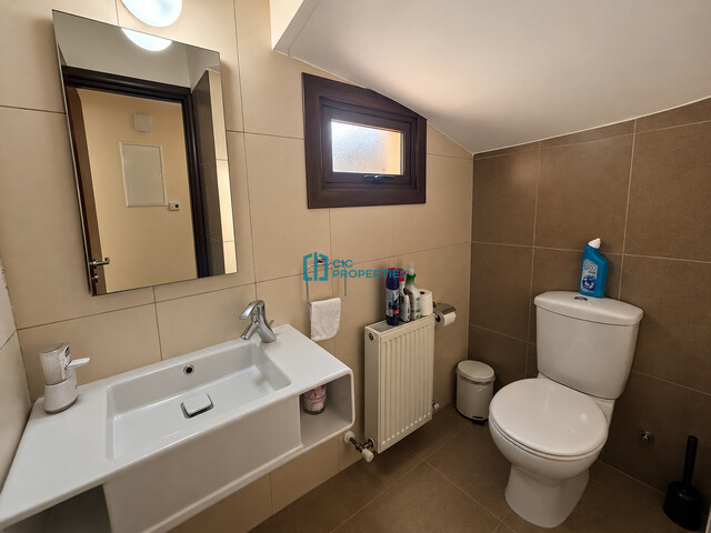 Spacious 4 Bedrooms Detached House in Peaceful Livadia Larnakas – photo 8