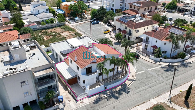 Detached Two Storey House in Aradippou, Larnaca – photo 3