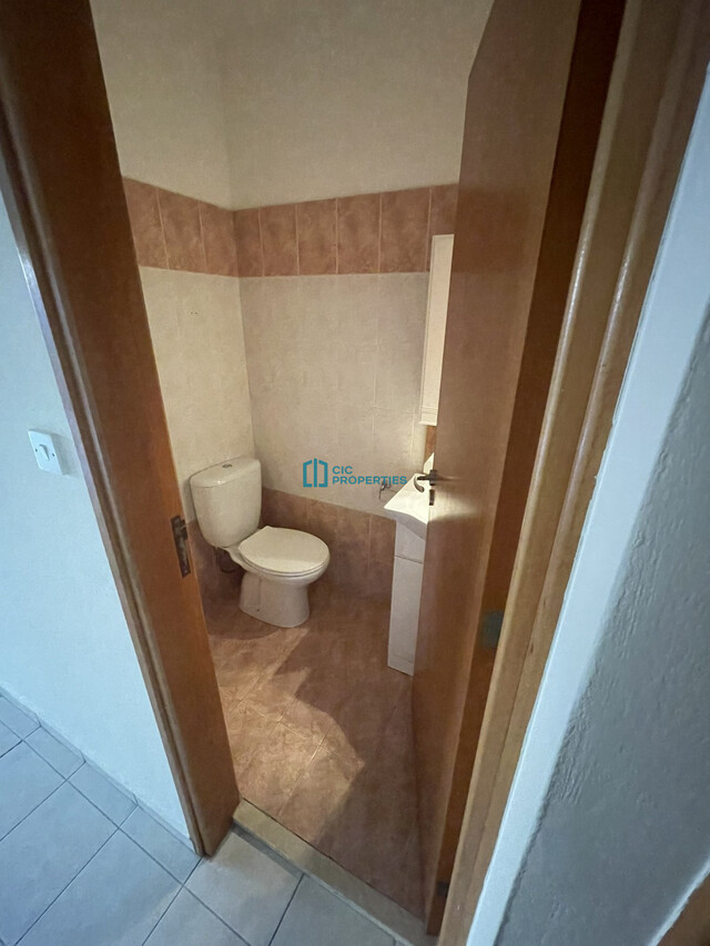Unfurnished -  3 Bedroom Apartment or Office Space in Drosia Area - in Quiet Residential Area – photo 6