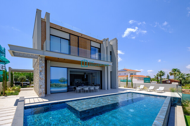 complexLiving-6a705596d9293.jpg