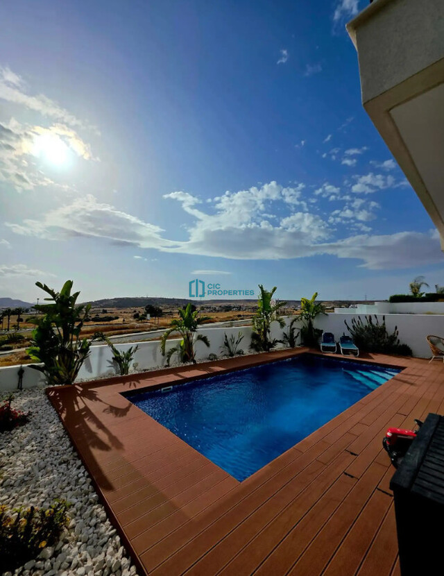 Modern Three Bedroom Villa with Private Pool & Roof Garden  in Pyla Area – photo 2