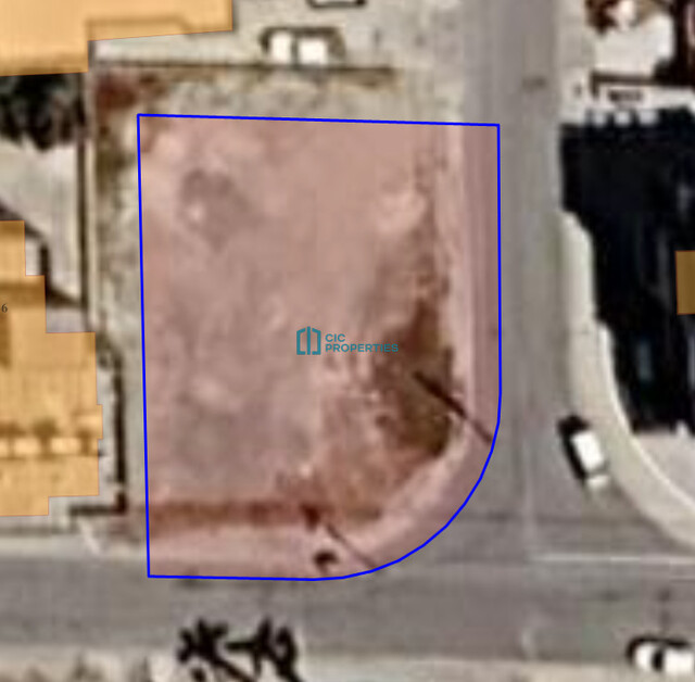 Large Residential Plot - DownTown Area Of Larnaca with Planning Permit for 11 Apartments – photo 1