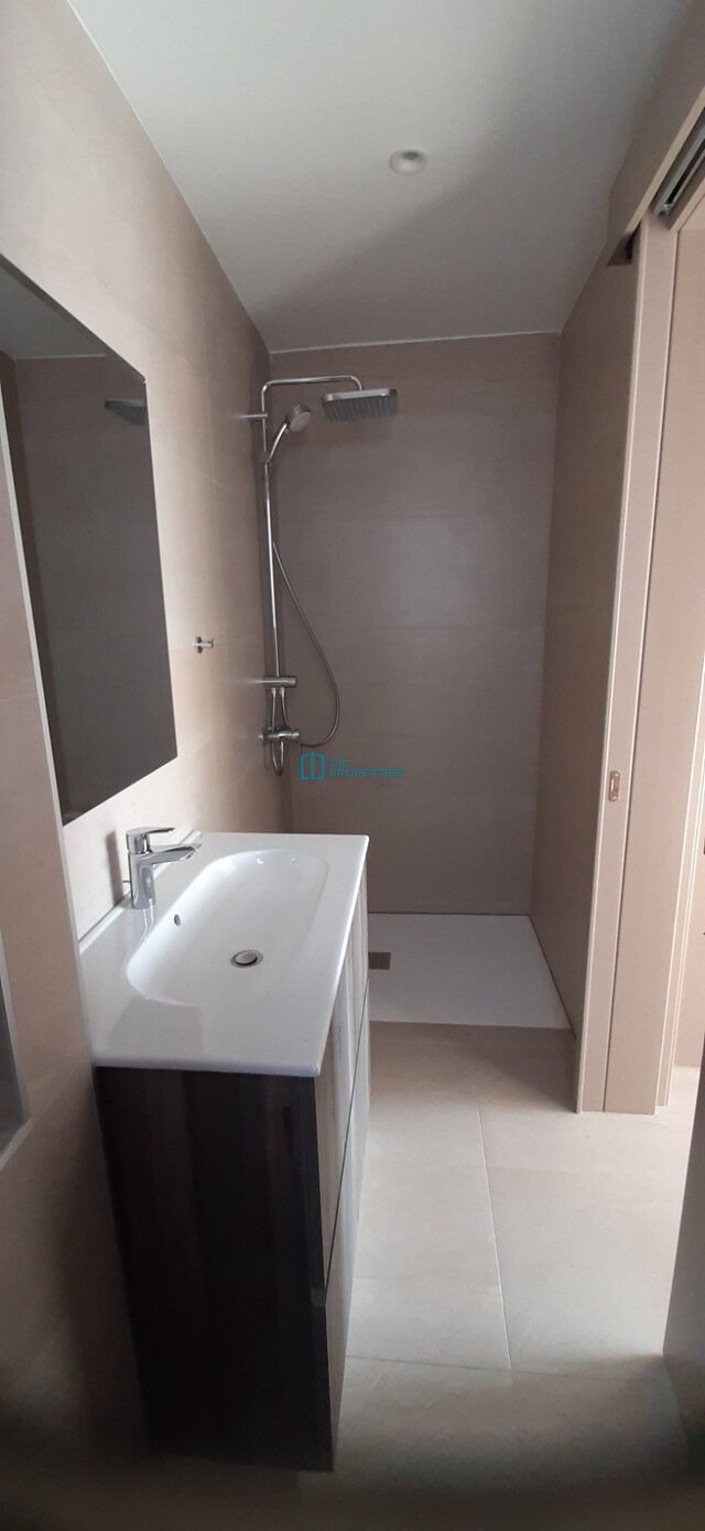 Modern 2+1 Bedroom Penthouse Apartment in Aradippou Area - Key Ready – photo 6