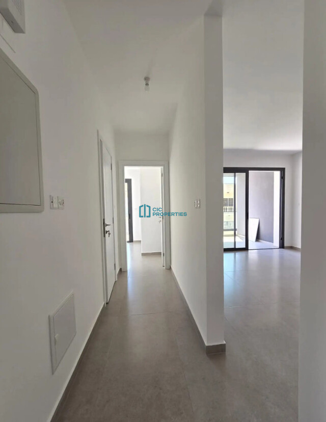 Modern 2 Bedroom Apartment in Lively Port Area – photo 4