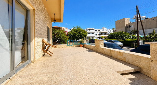 2-Bedroom Ground-Floor Apartment in Faneromeni, Larnaca – photo 1