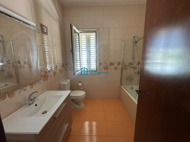 Charming 3 Bedroom House in Faneromeni Area with Private Pool and Beautifull Garden Area – photo 12