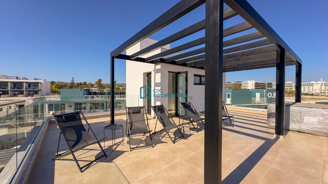 Brand New 4 Bedroom Seafront Villa in Ayia Napa with Luxury Private Swimming Pool & Roof Garden – photo 28
