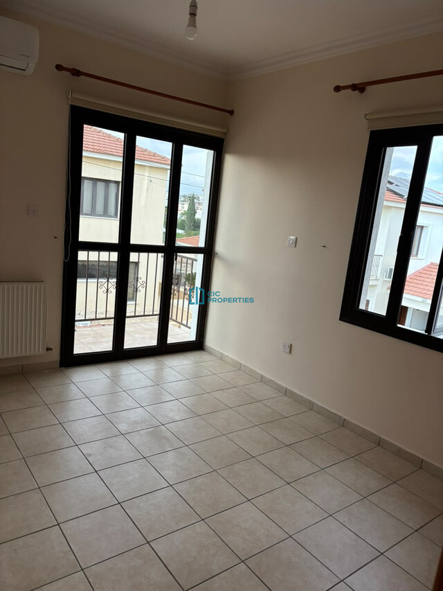 For Rent  3 Bedroom Semi Detached Unfurnished House in Aradippou Area - Just 6 Minutes from Lidl Supermarket – photo 13
