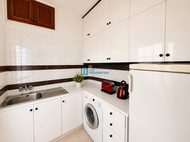 detachedHouse-6a14192160a9b.jpg