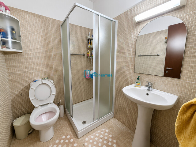 apartment-6a4650419ec44.jpg