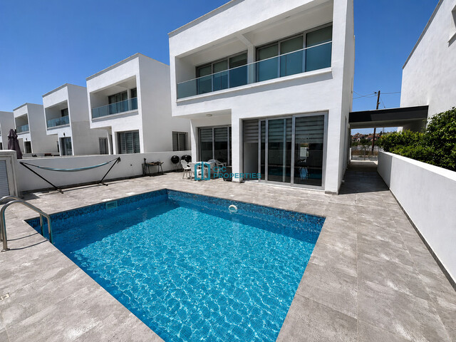 semiDetachedCottage-6a01ac652553b.jpg