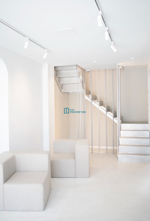 Recently renovated - Ground Floor Shop for Rent in Central Chrisopolitisa Area – photo 15