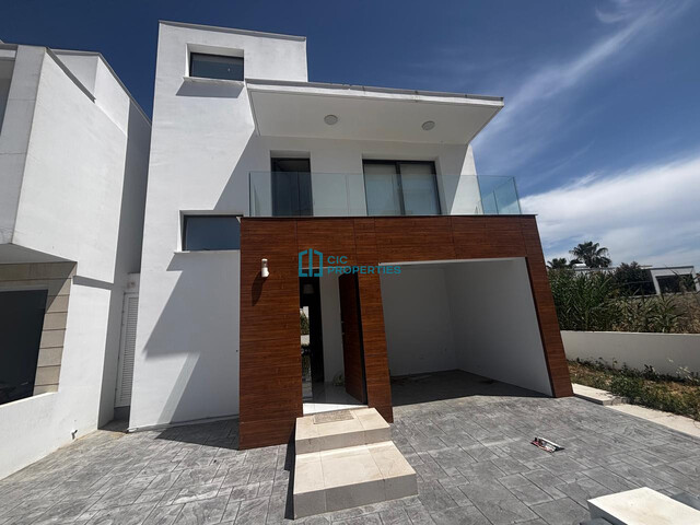 semiDetachedCottage-6a019701a8829.jpg