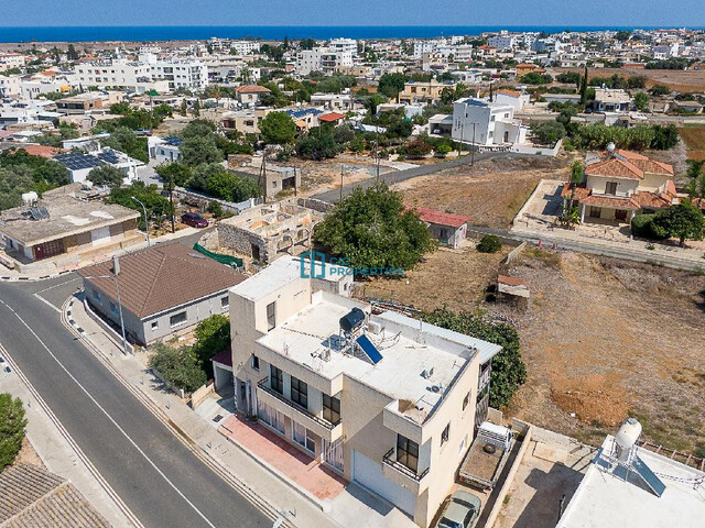 Incompleted House in Deryneia Area - Sitting on a Big Plot of 770m2 – photo 6