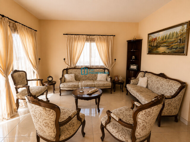 detachedHouse-6a88505103133.jpg
