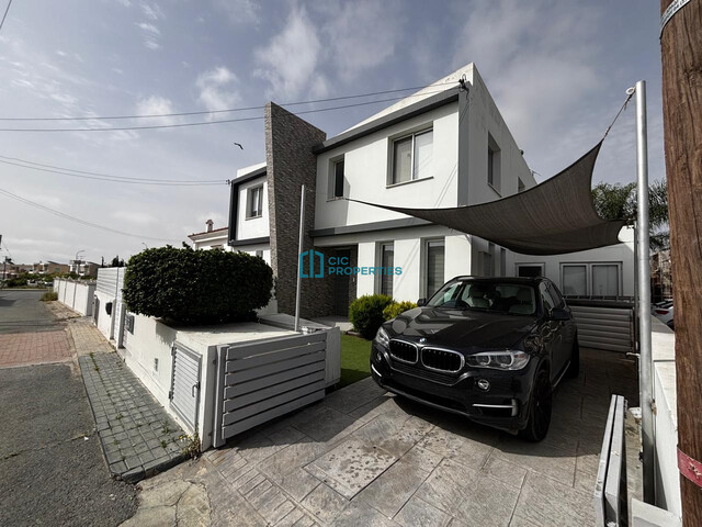 semiDetachedCottage-6a02d021c31d3.jpg