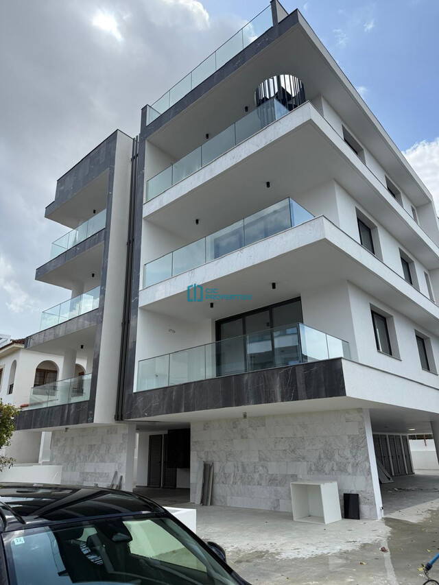apartment-6a0ad79854271.jpg