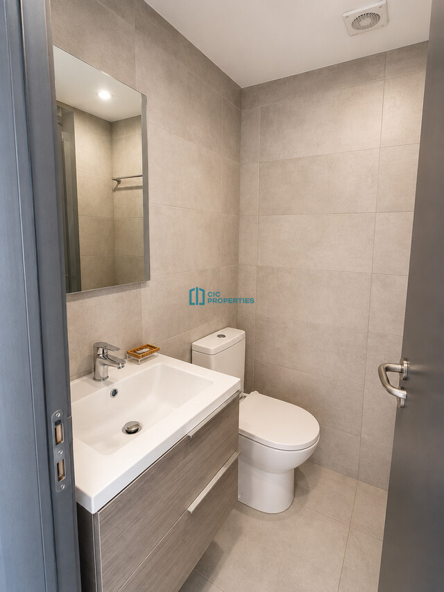penthouse-6a85b4b1aa8fa.jpg