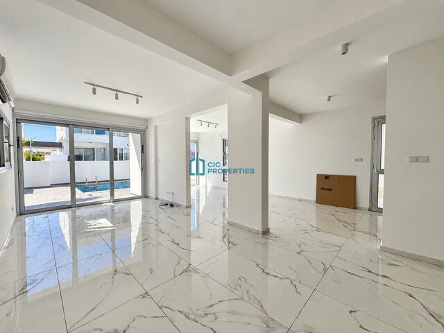 For Rent - Spacious 3 Bedroom House in Oroklini Area with Private Pool – photo 3