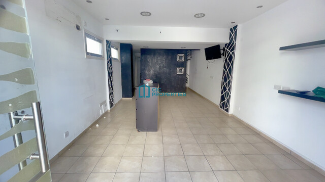 For Rent -  Ground-Floor Office/ Shop in Faneromeni Area Near Main Road – photo 1