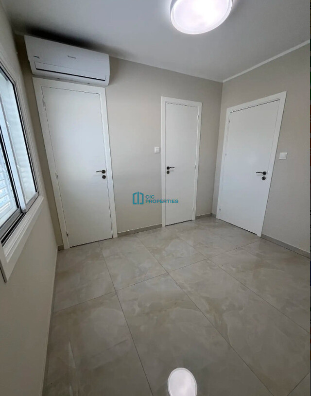 detachedHouse-6a1594aa2205b.jpg