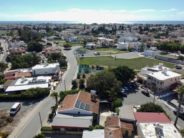 Spacious Corner Residential Plot in Perivolia Area Near Amenities – photo 4