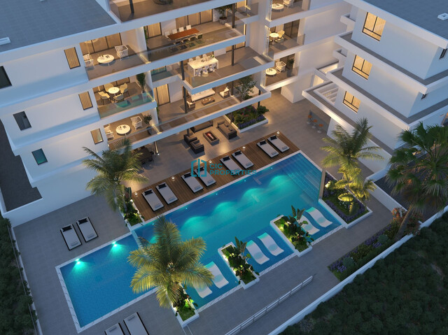 penthouse-6a435e9cbc92d.jpg