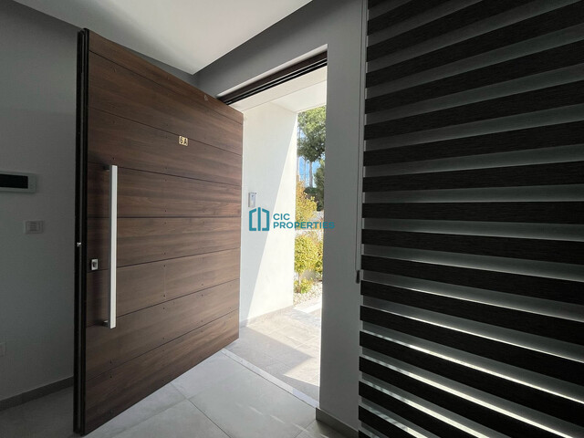 complexLiving-6a02ef0b5b2f7.jpg